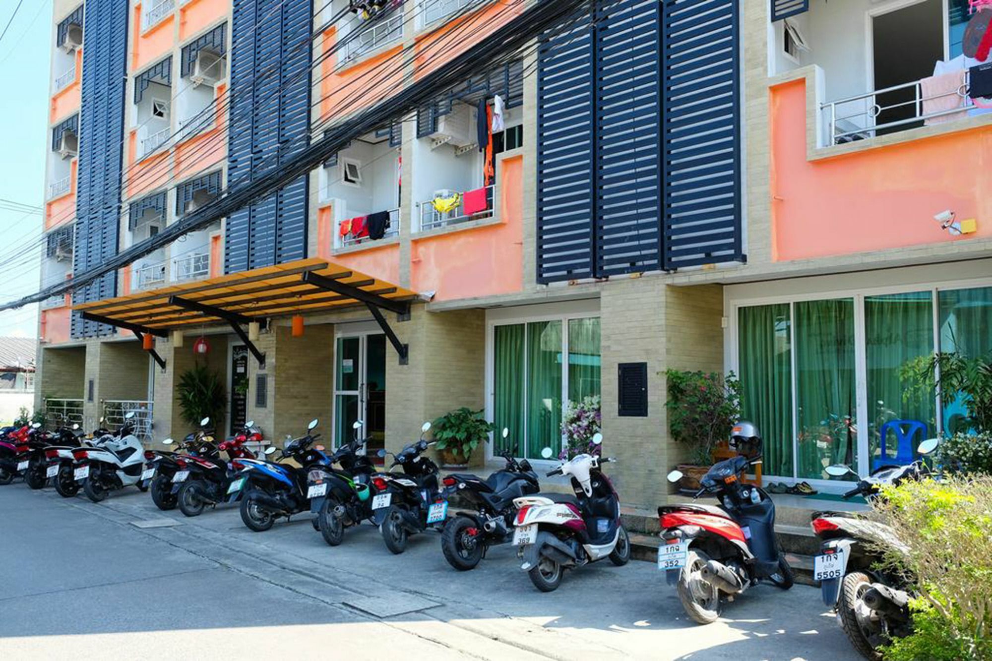 Raya Rawai Place Buitenkant foto